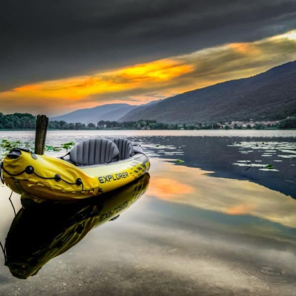 Kayak Hinchable la última moda del verano 2022.