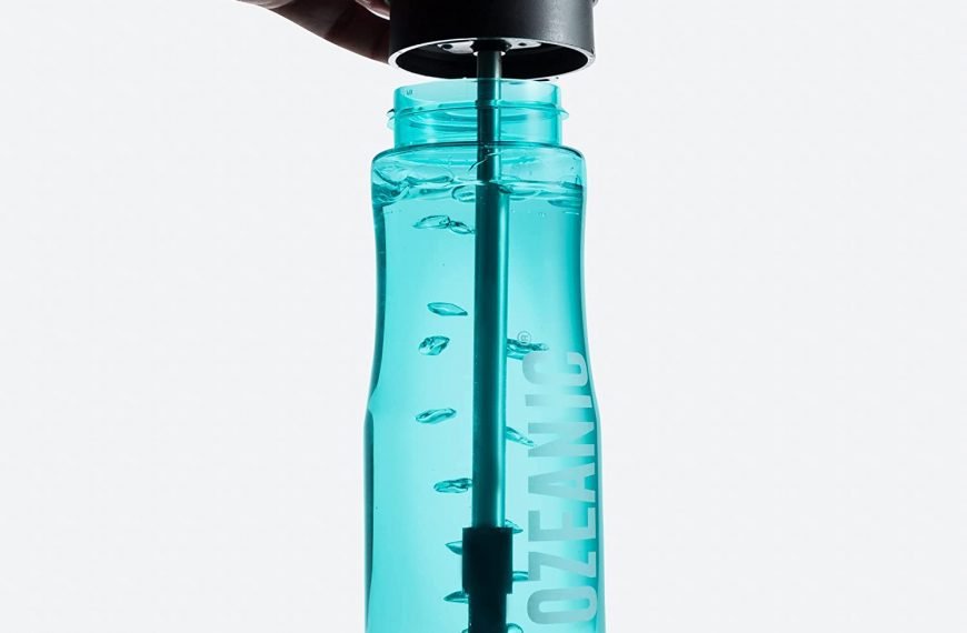 La botella potabilizadora de agua: va a cambiar tu forma de viajar